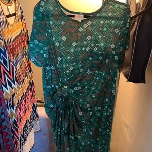 Lularoe Carly